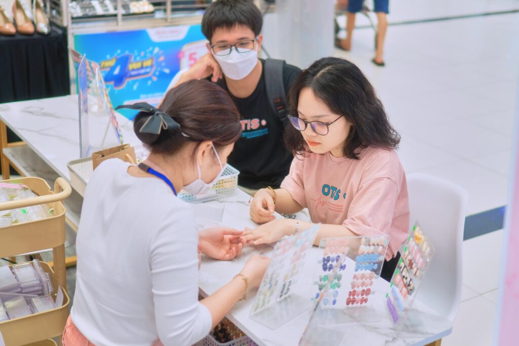 Ngành Nail Thủ Công: Tiềm Năng Xuất Khẩu Mới Của Việt Nam