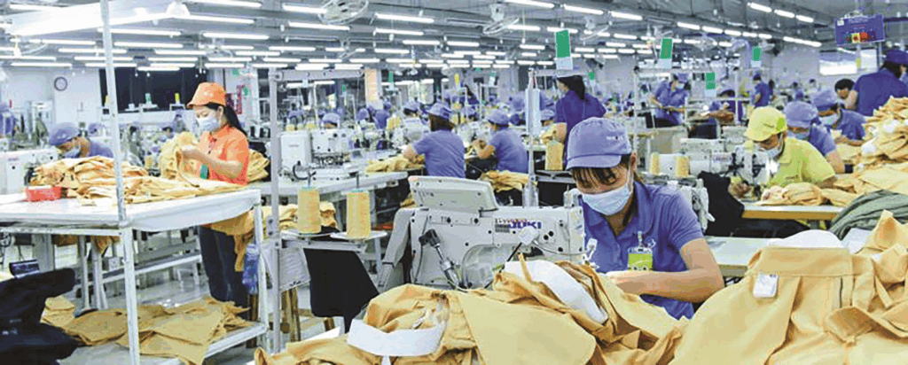 Dệt May, Da Giày Việt Nam: Chiến Lược Giữ Vững Ngôi Vị Top Đầu Xuất Khẩu