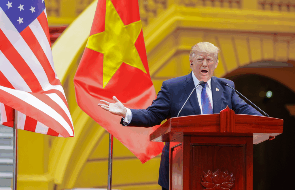 Thỏa Thuận Thương Mại Mỹ - Việt: Thuế Suất 20%, Cửa Mở 0% Và Cuộc Cân Não Trên Bàn Cờ Toàn Cầu